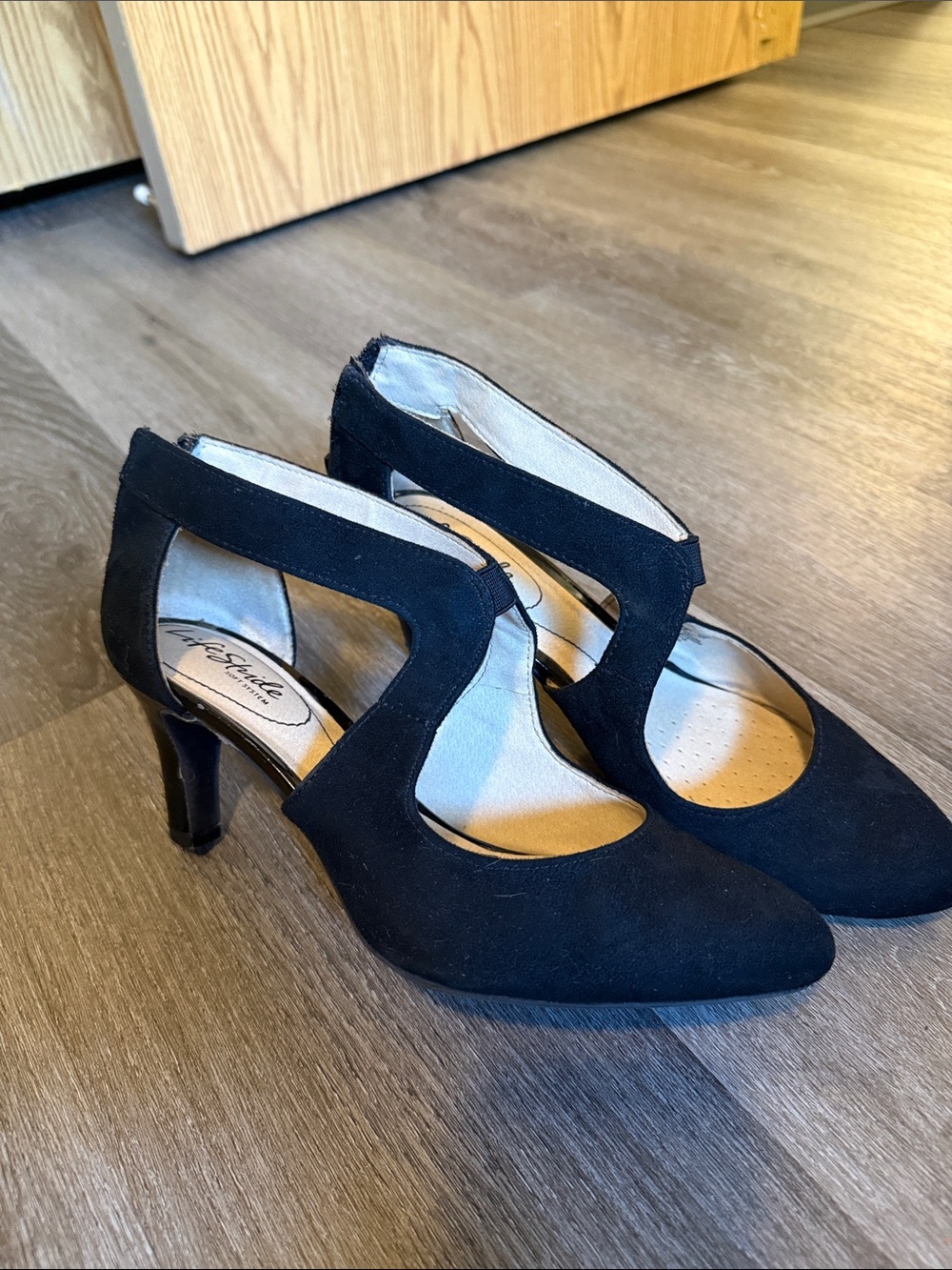 Black Suede Cutout Mid-Heel Pumps